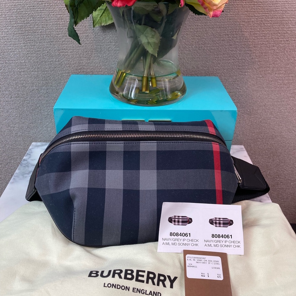 NWT Authentic Burberry Navy Grey IP Check Canvas Sonny Belt Bag - $910 Retail